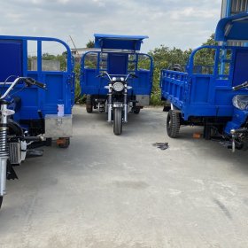 CHẾ TẠO XE BA BÁNH CHẠY XĂNG