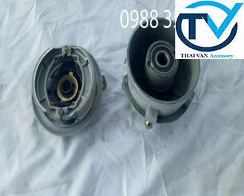 ĐÙM TRƯỚC XE BA GÁC (mây ơ)